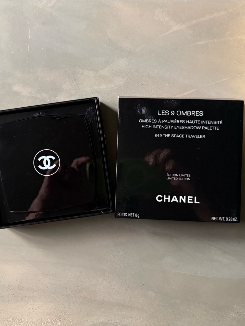 CHANEL Les 9 Ombres High Intensity Eyeshadow Palette - 849 The Space Traveler - Picture 2 of 4